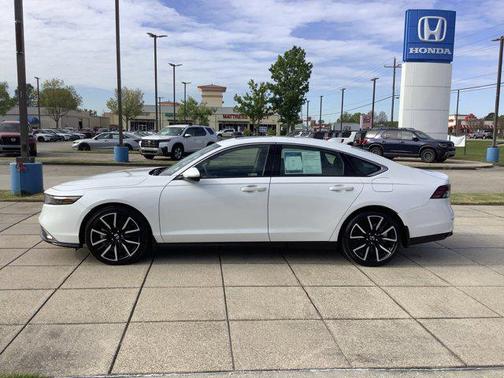 2025 Honda Accord Hybrid Touring