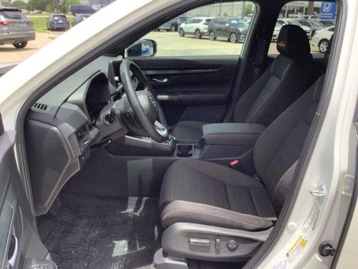 Platinum White Pearl 2026 Honda CR-V Hybrid TrailSport AWD