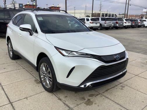 2024 Toyota Venza XLE