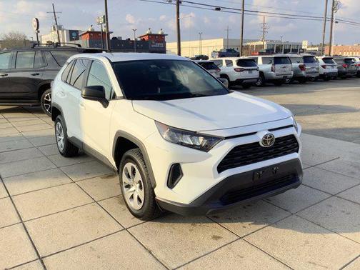 2022 Toyota RAV4 LE