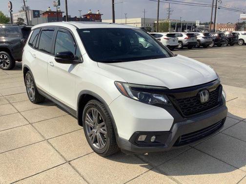 White Diamond Pearl 2019 Honda Passport EX-L