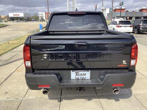 Crystal Black Pearl 2026 Honda Ridgeline TrailSport