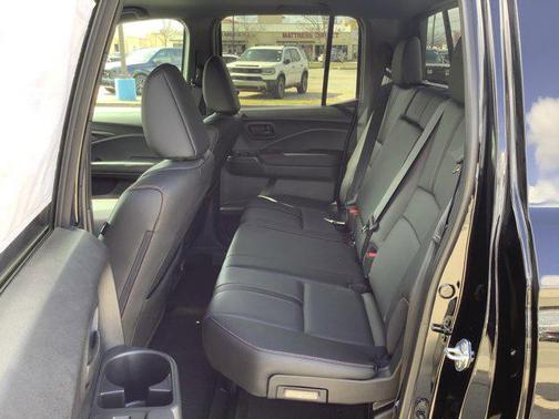 Crystal Black Pearl 2026 Honda Ridgeline TrailSport