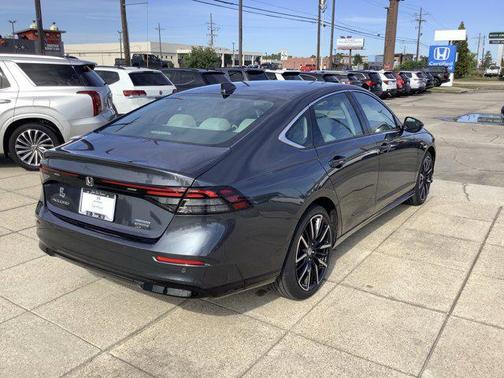 2023 Honda Accord Hybrid Touring