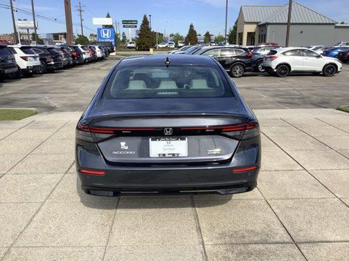 2023 Honda Accord Hybrid Touring