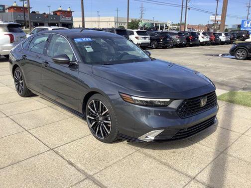 2023 Honda Accord Hybrid Touring