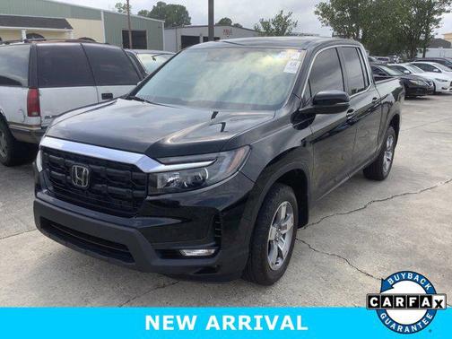 Crystal Black Pearl 2025 Honda Ridgeline RTL