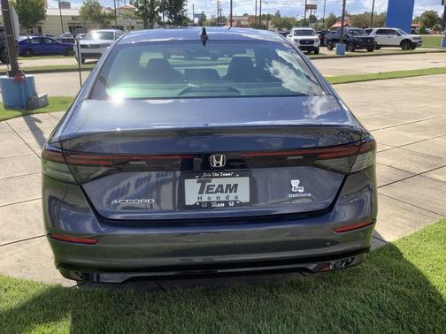 Meteorite Gray Metallic 2026 Honda Accord Hybrid EX-L