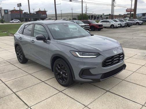 Urban Gray Pearl 2025 Honda HR-V 2WD Sport