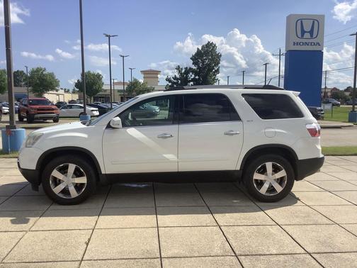 Summit White 2011 GMC Acadia SLT-1