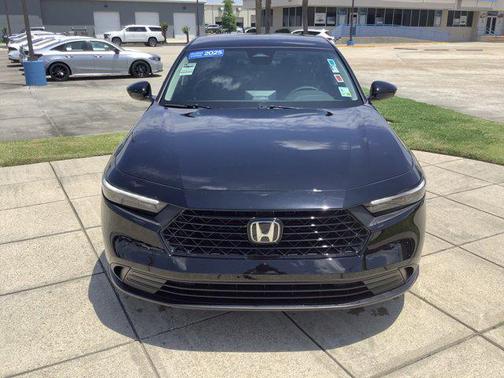 2025 Honda Accord LX 1.5T