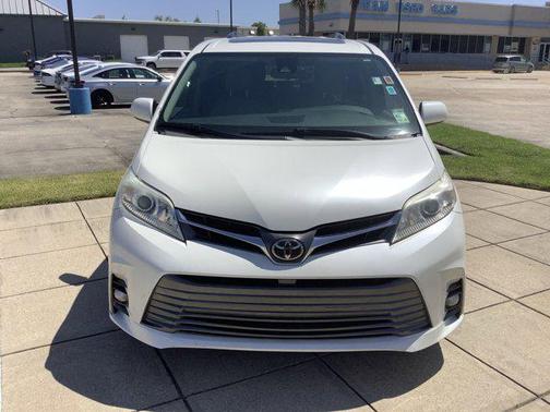 2018 Toyota Sienna Limited