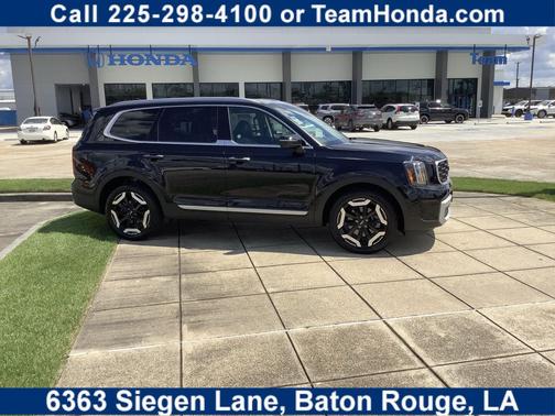 Ebony Black 2025 Kia Telluride S