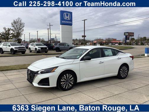 2025 Nissan Altima SV FWD