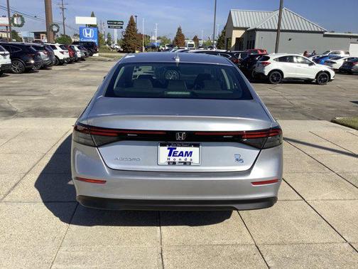 2025 Honda Accord LX 1.5T