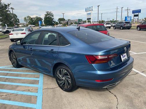 2019 Volkswagen Jetta 1.4T SEL Premium