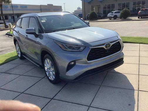 2021 Toyota Highlander Limited