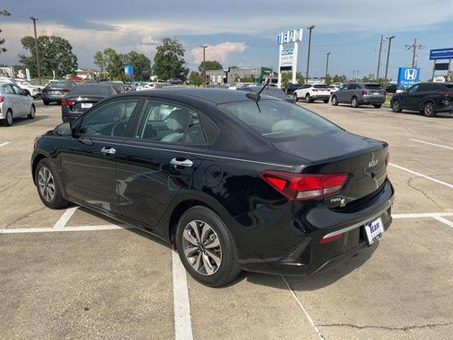 2023 Kia Rio S