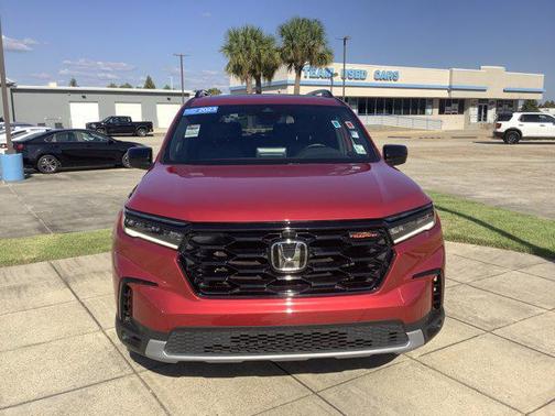 2023 Honda Pilot AWD TrailSport