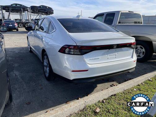 2025 Honda Accord LX 1.5T