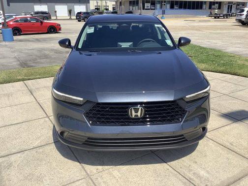 2025 Honda Accord LX 1.5T