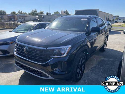 2025 Volkswagen Atlas Cross Sport 2.0T SE w/Technology