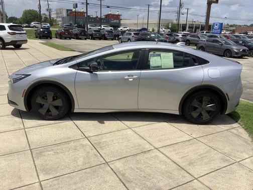 2024 Toyota Prius LE
