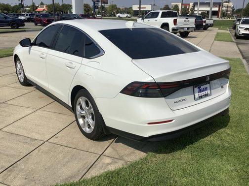 2025 Honda Accord LX 1.5T