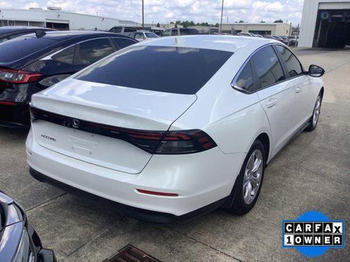 2025 Honda Accord LX 1.5T