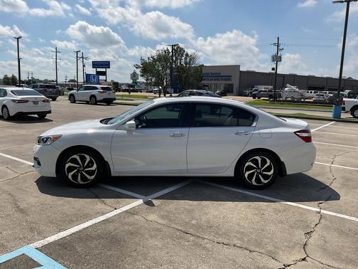 White Orchid Pearl 2017 Honda Accord EX-L w/Navigation & Honda Sensing