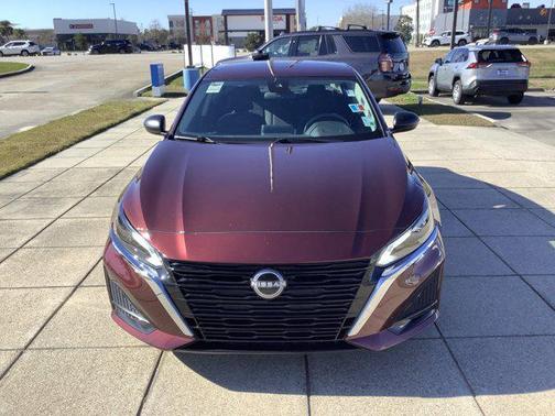 2025 Nissan Altima SV FWD