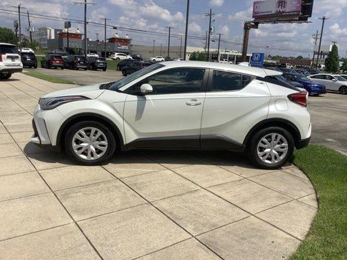 2020 Toyota C-HR LE