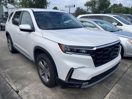 Platinum White Pearl 2025 Honda Pilot EX-L