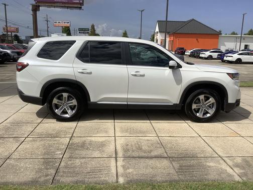 Platinum White Pearl 2025 Honda Pilot EX-L
