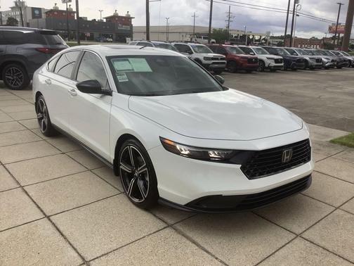 Platinum White Pearl 2025 Honda Accord Hybrid Sport