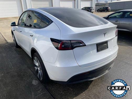 2024 Tesla Model Y Long Range Dual Motor All-Wheel Drive