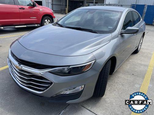 Sterling Gray Metallic 2025 Chevrolet Malibu FWD 1LT