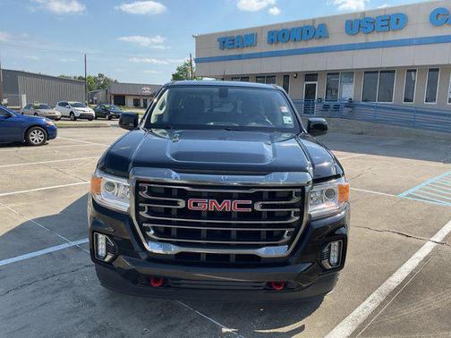 Onyx Black 2022 GMC Canyon AT4