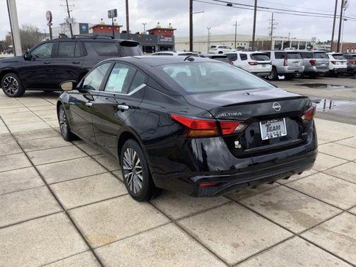 2025 Nissan Altima SV AWD