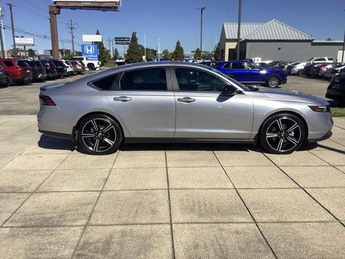 2024 Honda Accord Hybrid Base