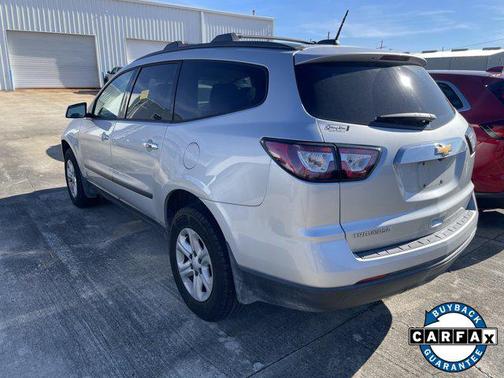 2017 Chevrolet Traverse LS
