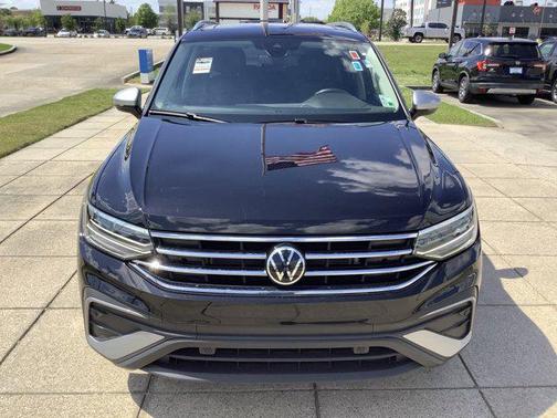 2024 Volkswagen Tiguan 2.0T Wolfsburg Edition