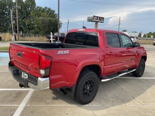 2022 Toyota Tacoma SR