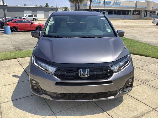 Modern Steel Metallic 2026 Honda Odyssey Touring