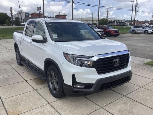 Platinum White Pearl 2023 Honda Ridgeline RTL