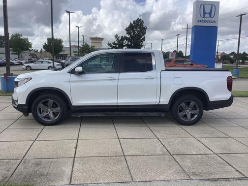 Platinum White Pearl 2023 Honda Ridgeline RTL