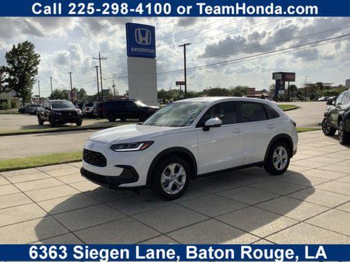 Platinum White Pearl 2025 Honda HR-V LX