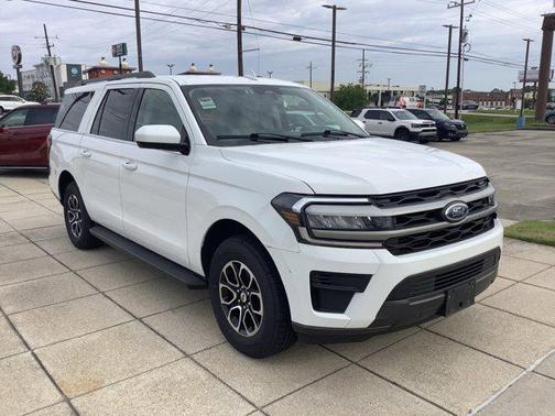 White 2024 Ford Expedition Max XLT