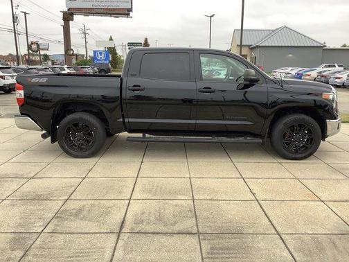 2019 Toyota Tundra SR5