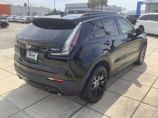 Stellar Black Metallic 2019 Cadillac XT4 Sport